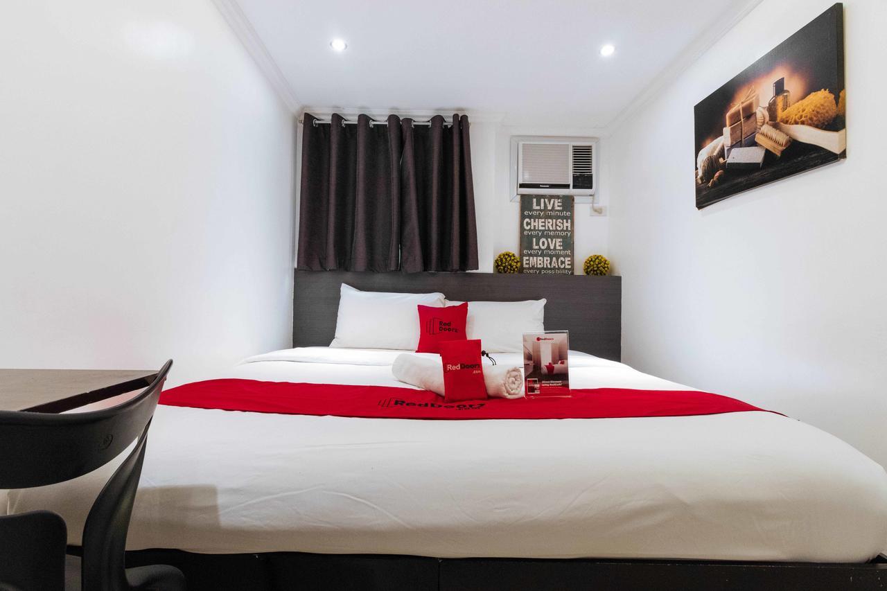Reddoorz Plus @ Poblacion Makati Makati City Exteriér fotografie